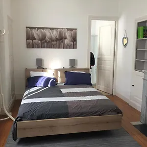 https://luchon-centre-maison-de-ville-calme-et-lumineuse.midi-pyreneeshotels.com